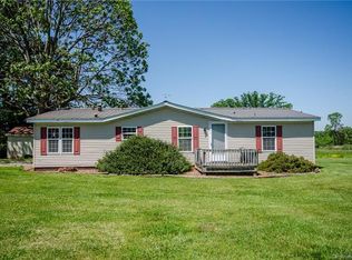 318 Red Chimney Rd, Statesville, NC 28625