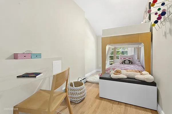 Rented by Corcoran | media 11