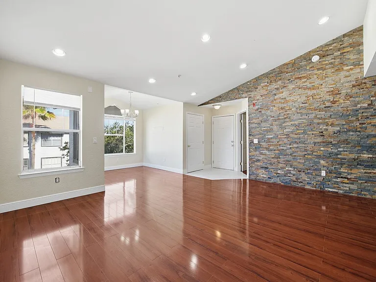 2207 Antigua Pl #738 — Photo 2