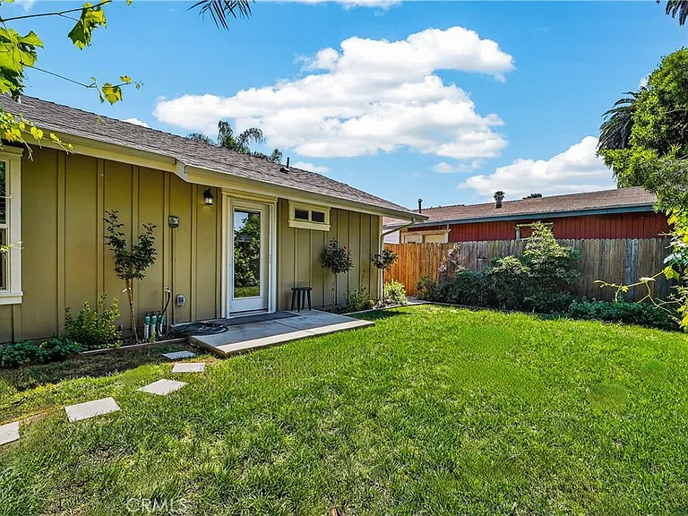 8211 Quartz Ave — Photo 29