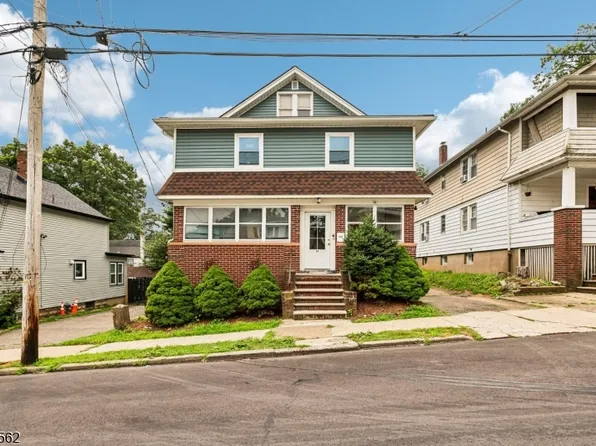 69 Buschmann Ave, Haledon Boro, NJ 07508