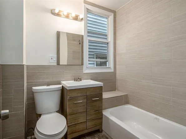 166 Armstrong Avenue image 16 of 18