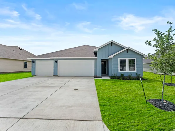 488 SONOMA ST, Fredericksburg, TX 78624