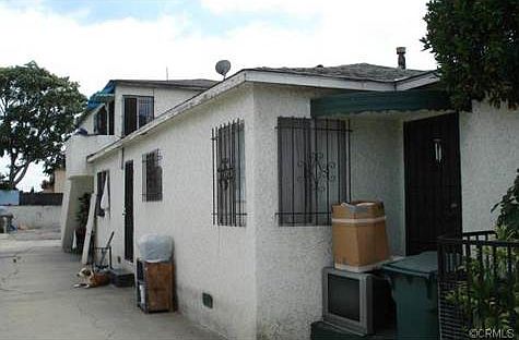 1st image of 4022 W 104th St