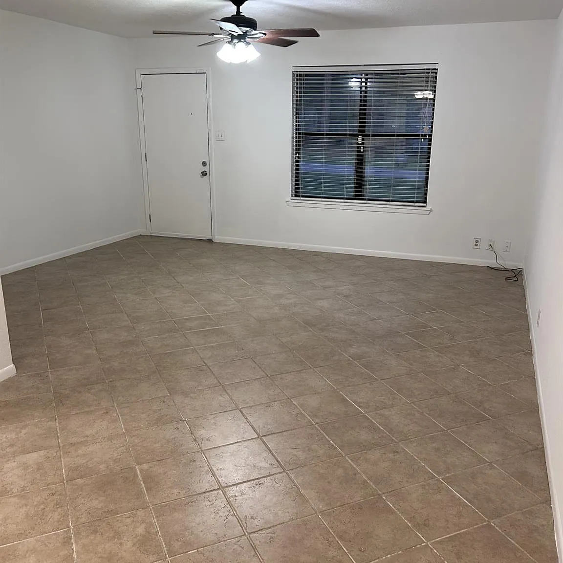 3 bed, 1.0 bath, 1162 sqft, $1,350 — Photo 3