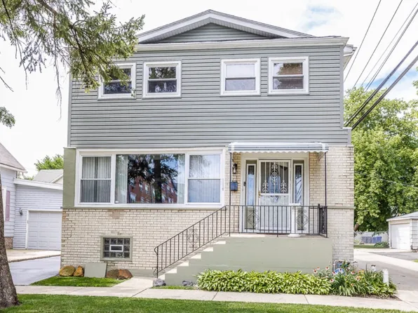 1910 Dewey Ave, Evanston, IL 60201