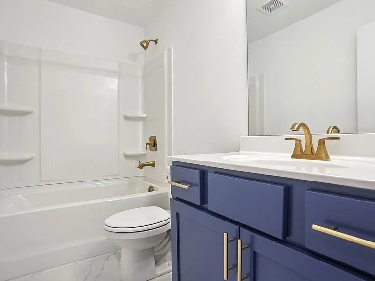 727 Carmes Dr — Photo 14