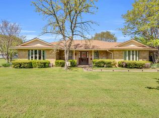 1421 Silver River Rd, Midlothian, TX 76065