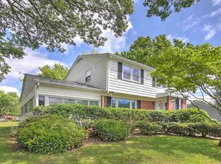 2718 Brookmere Rd, Charlottesville, VA 22901