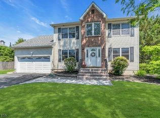 426 Conover Dr, Hillsborough, NJ 08844