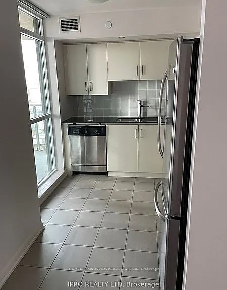 215 Sherway Gardens Rd #507 — Photo 11