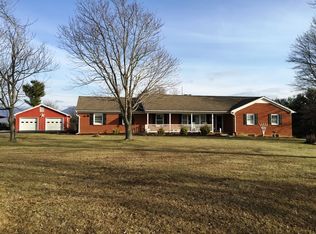 725 Brower Rd, Waynesboro, VA 22980