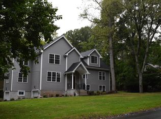 5 Osceola Rd, Wayne, NJ 07470