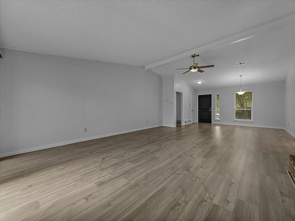5th image of 1908 Clemson Dr