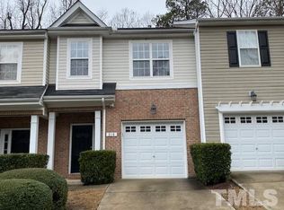 316 Anterbury Dr, Apex, NC 27502