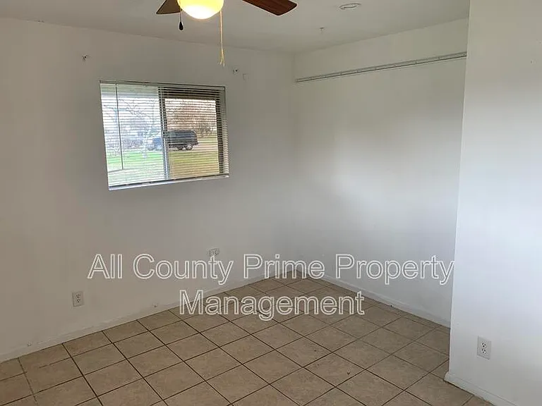 500 Austin Rd #2 — Photo 16