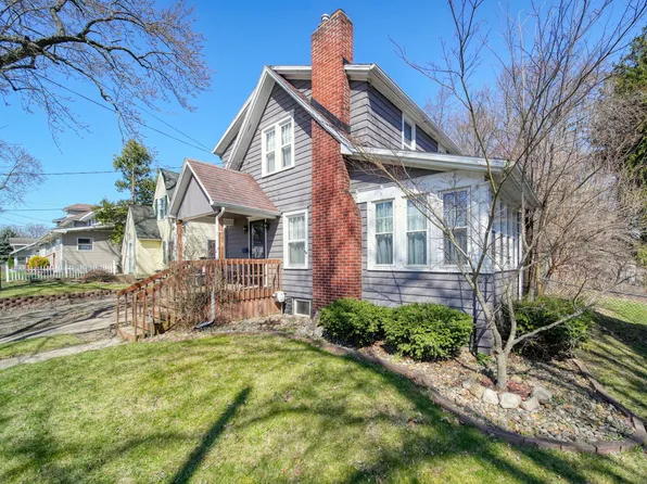 1316 Leroy St, Jackson, MI 49202