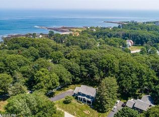 18 Hunts Point Rd, Cape Elizabeth, ME 04107