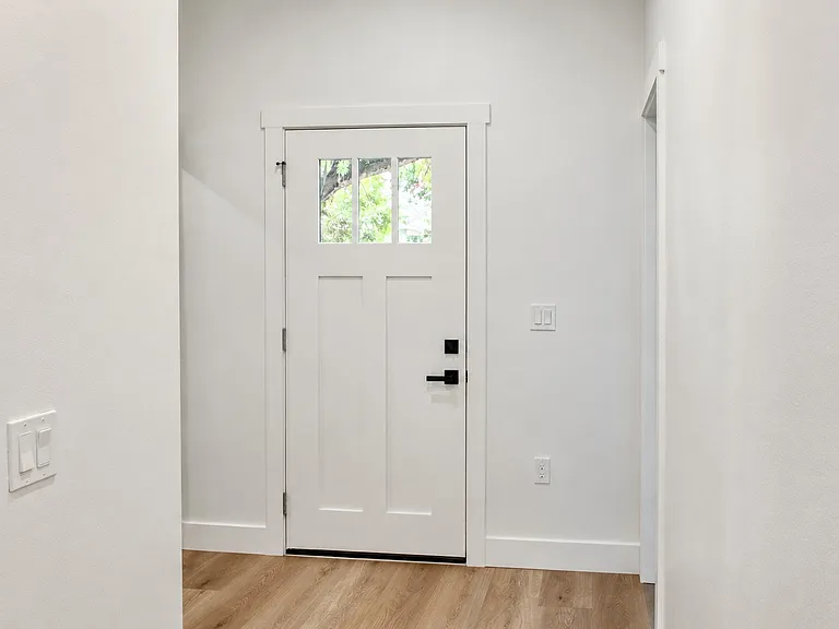 820 26th Ave E #102 — Photo 15