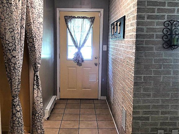4th image of 23020 Janiper Dr