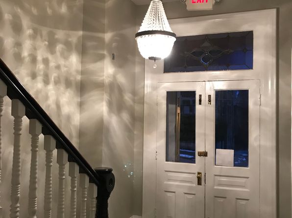 93 12th St APT 2F