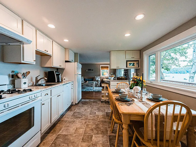 7 Keyes Landing Ln — Photo 8