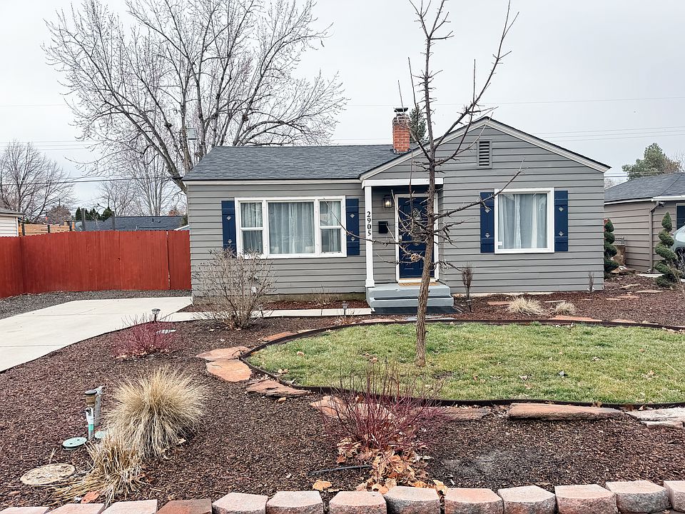 1st image of 2905 W Cherry Ln #1