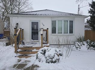 138 Willowmac Ave, Chatham Kent, ON N7M 1Z3