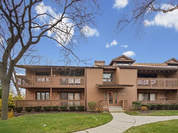 7978 S Garfield Ave APT 206, Willowbrook, IL 60527