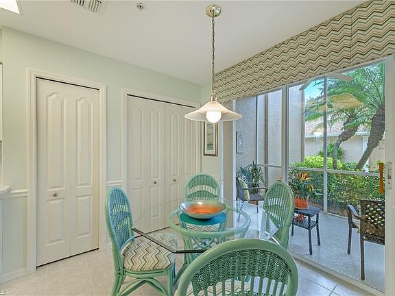3rd image of 26721 Clarkston Dr #103
