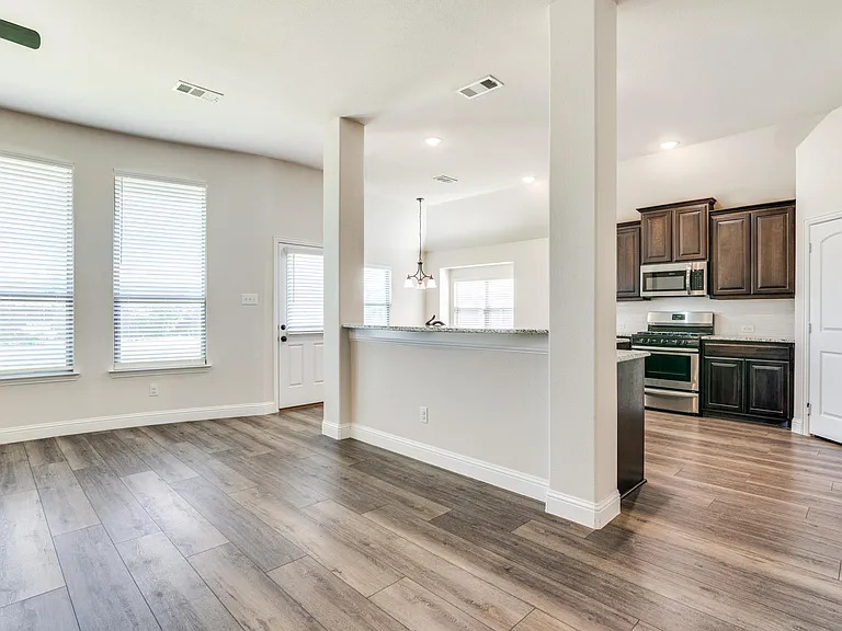 236 Pennridge Dr — Photo 5