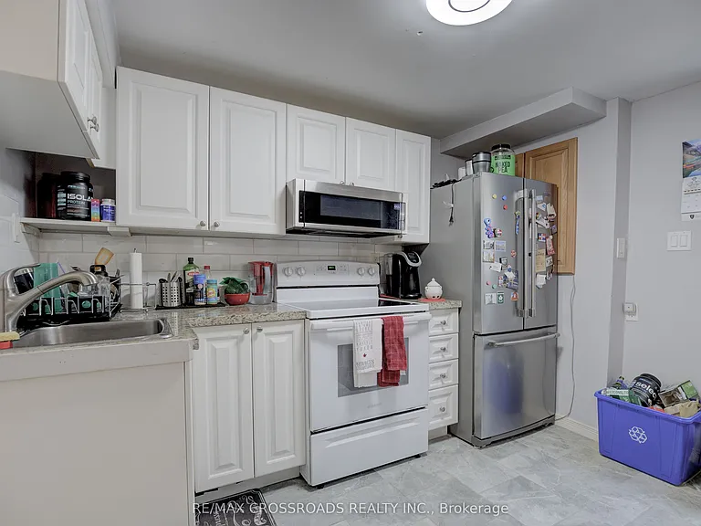 2 Viceregal Ct #BASEMENT — Photo 13