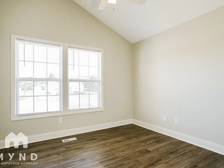 54 Pedernales Dr — Photo 10