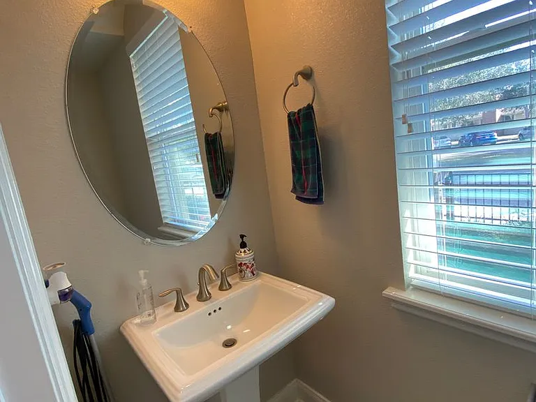 461 Oviedo Blvd — Photo 16