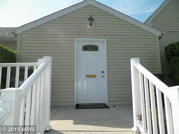 Exterior (Front)