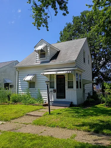 226 S Thornwood Ave Photo 1