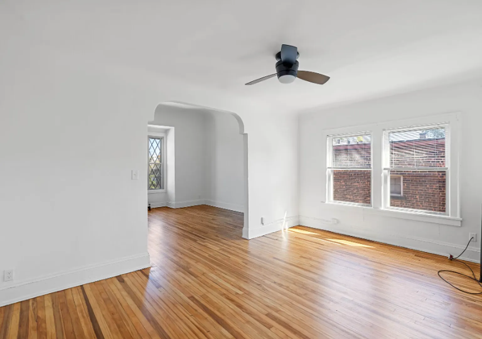 Manstan Apartments — Photo 4
