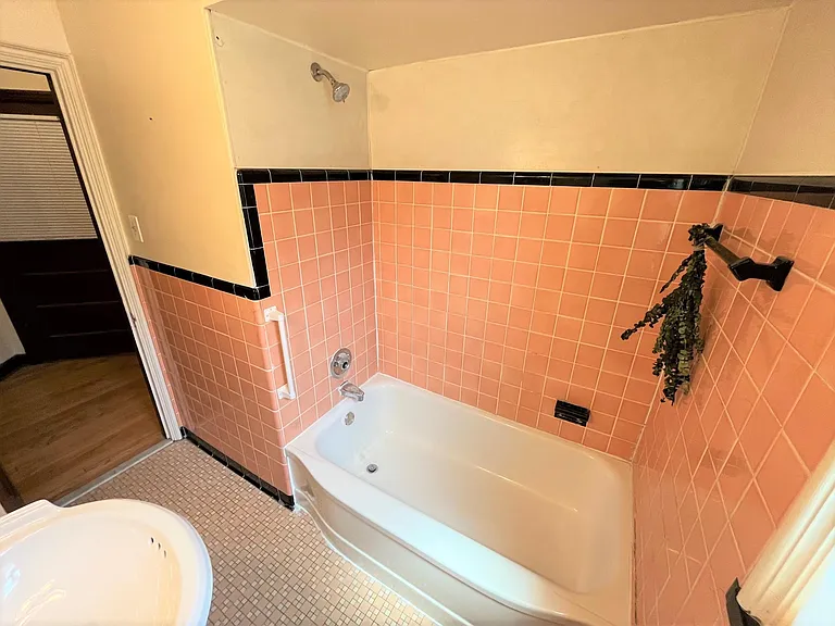 4967 Potomac St #B — Photo 8