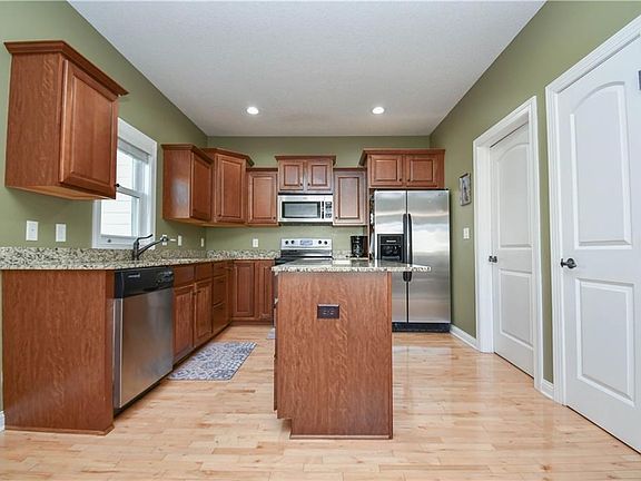 3rd image of 6818 Jane Austen Ct