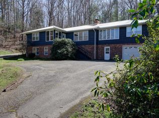 256 Dillardtown Rd, Sylva, NC 28779