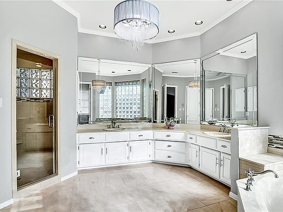 5th image of 5112 Sunningdale Ct