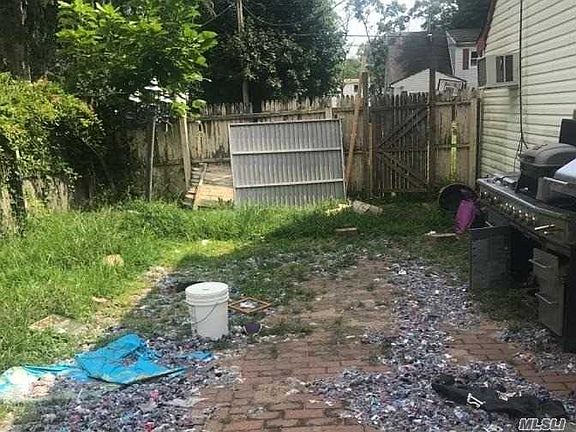 3rd image of 38 E Halley Ln