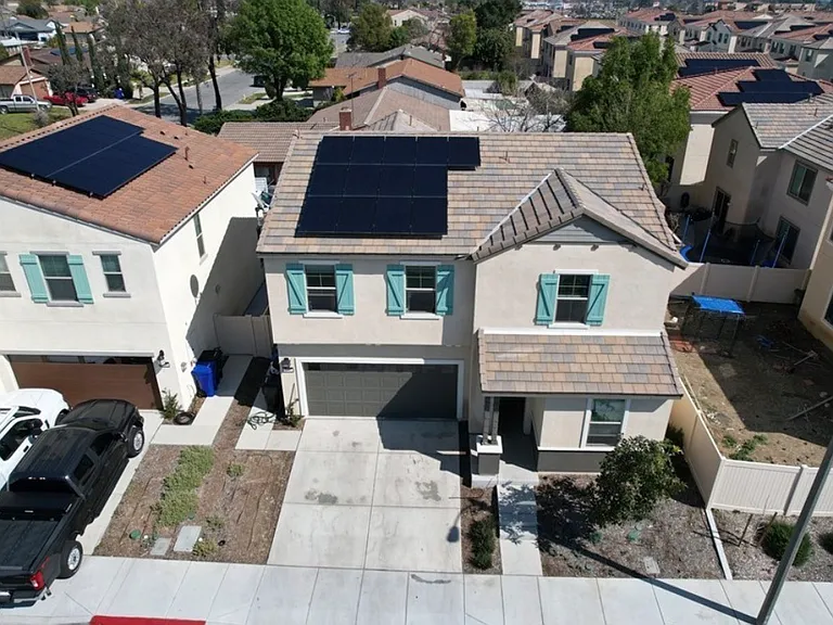 1002 W Buttercup Ln — Photo 5