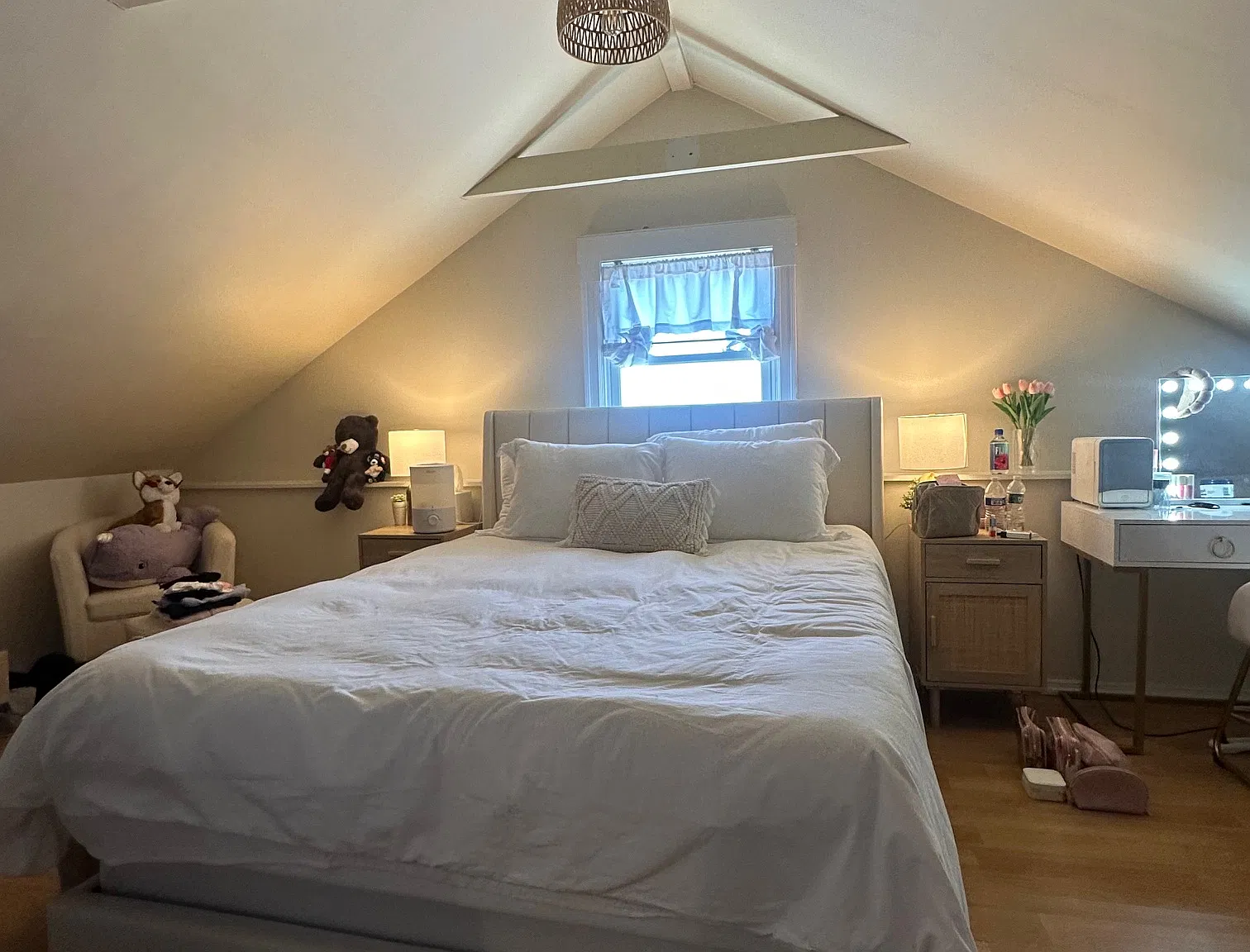 3 bed, $1,600 — Photo 3