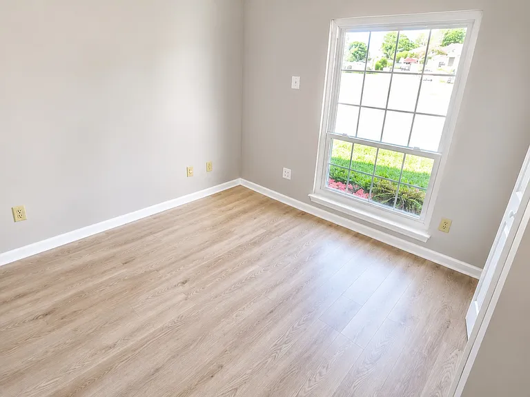 8242 Rocky Creek Dr — Photo 9