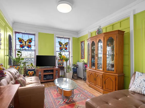 110 Cambridge Pl APT 5D, Brooklyn, NY 11238