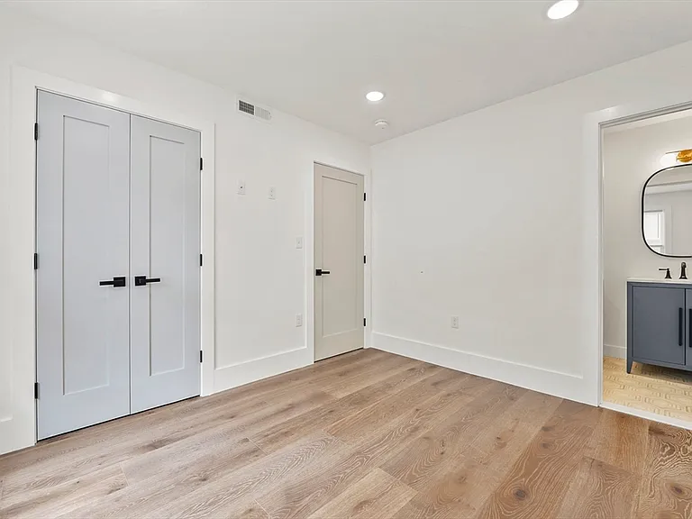 17 Wellington Ave #1 — Photo 9