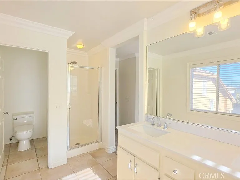 324 Lydia Ln — Photo 13
