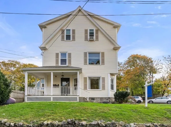 32 Fairview St #3, Dedham, MA 02026