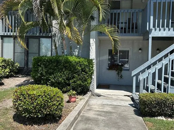 11201 122nd Ave APT 127, Largo, FL 33778